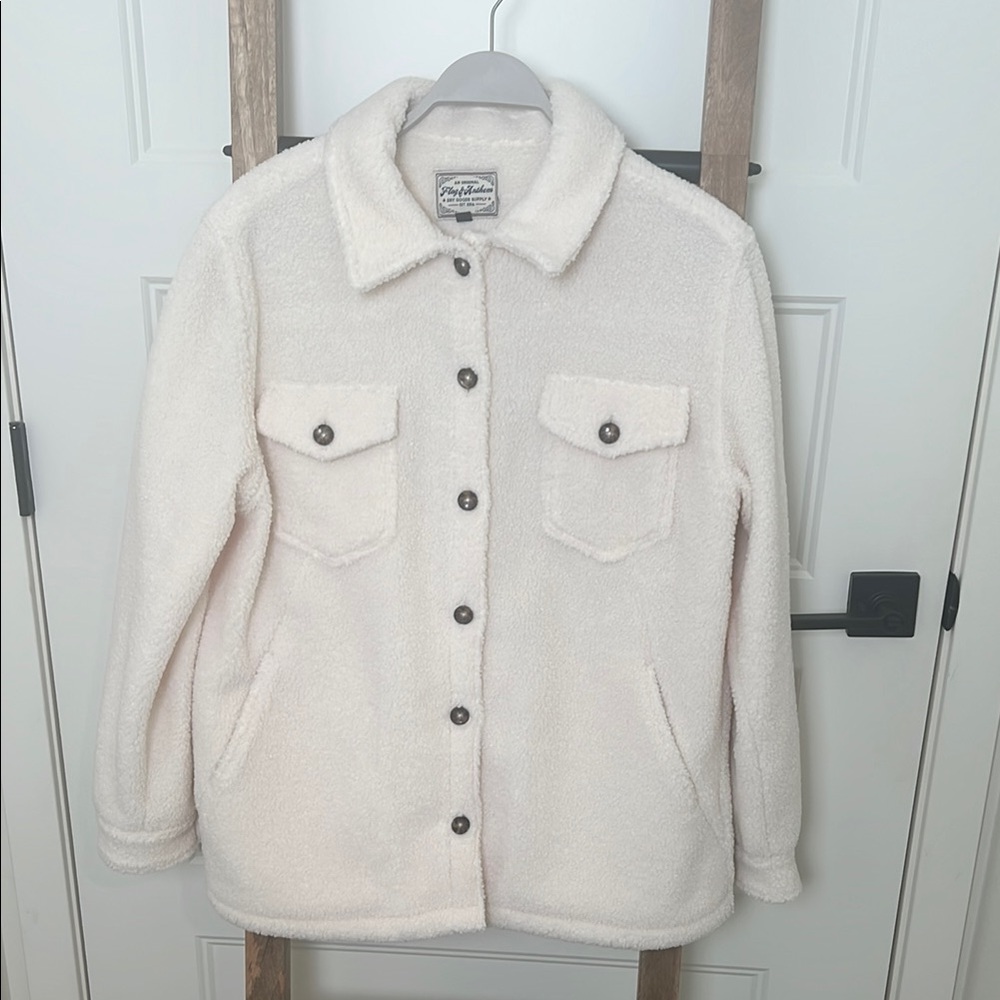 Flag & Anthem - May Sherpa Jacket Cream - Button-Up Sherpa Jacket